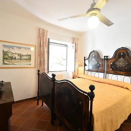 Casa Rosa Di Cavoli * Seccheto