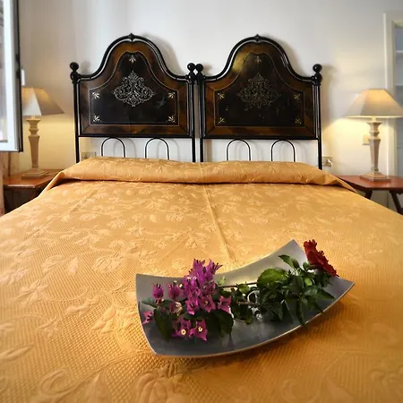 Casa Rosa Di Cavoli Seccheto