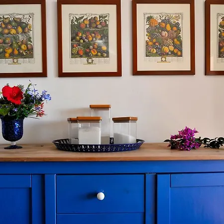 Casa Rosa Di Cavoli *