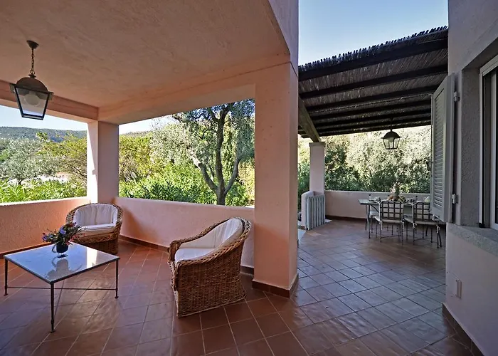 Casa Rosa Di Cavoli *